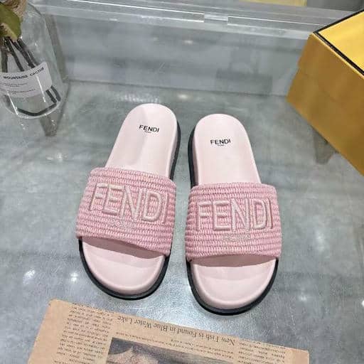 Fendi Slipper-10